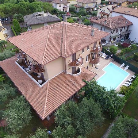 Hotel Chiara Sirmione Luaran gambar